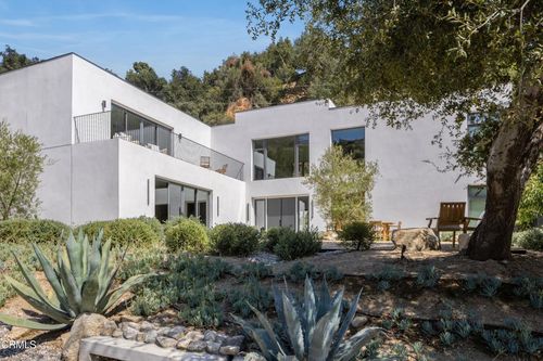2210 Kinneloa Canyon Road, Pasadena, CA, 91107 | Card Image