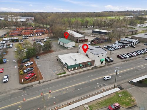 759 Memorial Ave, West Springfield, MA, 01089-3512 | Card Image