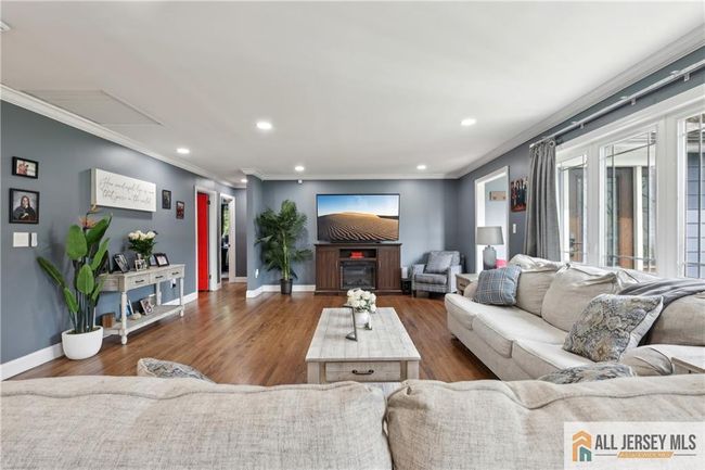 93 Connolly Dr, House other with 4 bedrooms, 3 bathrooms and null parking in Milltown NJ | Image 7