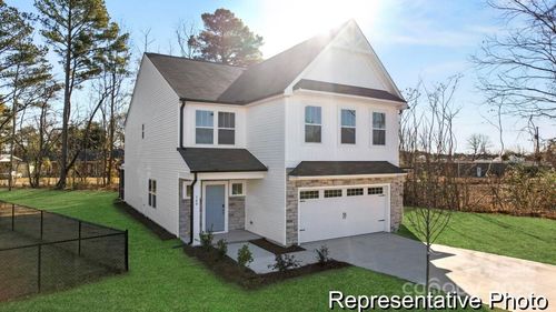 73p-1743 Autumn Banks Way, High Shoals, NC, 28077 | Card Image