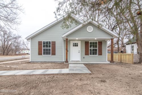 623 W Junge Blvd, Joplin, MO, 64804-9158 | Card Image