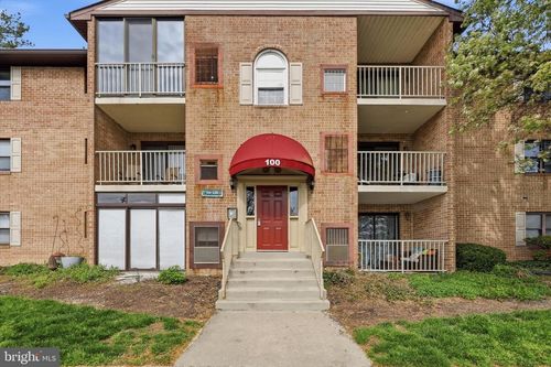 9-132 Governor House Cir, WILMINGTON, DE, 19809-2446 | Card Image