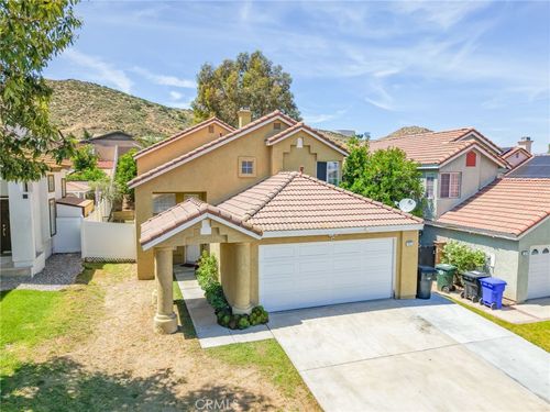 11932 Verona, Fontana, CA, 92337 | Card Image