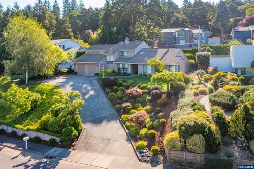 3154 Camellia Dr S, Salem, OR, 97302-4075 | Card Image