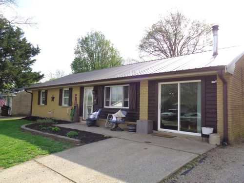 305 Donna Drive, Camden, OH, 45311 | Card Image