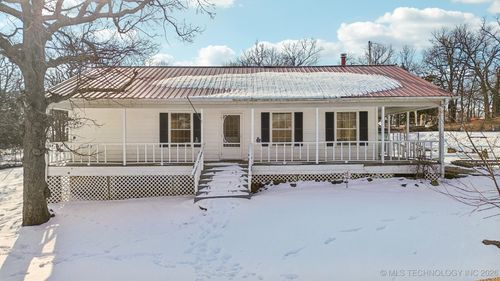 61 Buffalo Pass, Osage, OK, 74054-1911 | Card Image