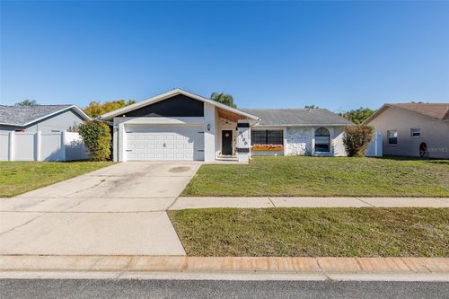 9135 Hawkins Ct, NEW PORT RICHEY, FL, 34655-1287 | Card Image