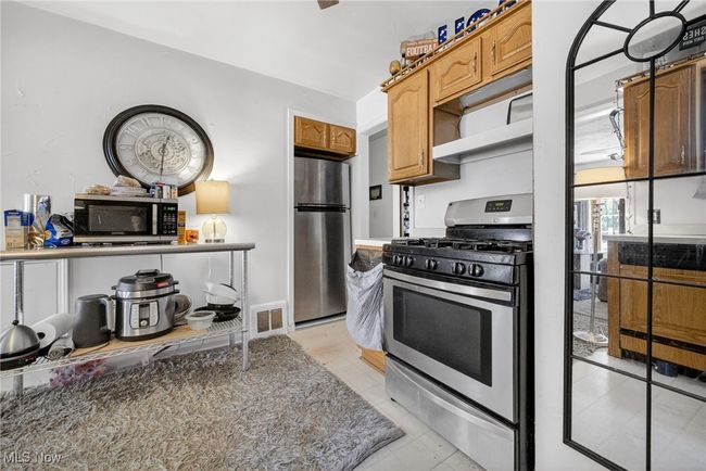 29234 Grand Boulevard, House other with 3 bedrooms, 2 bathrooms and null parking in Wickliffe OH | Image 7