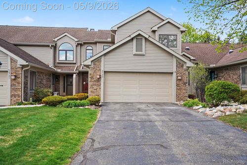 51-5733 Leeward Ct, Clarkston, MI, 48346-2780 | Card Image