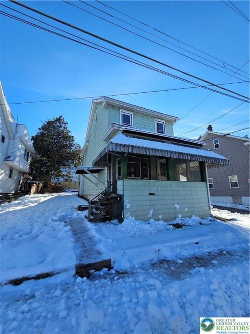 153 W High St, Nesquehoning, PA, 18240-1519 | Card Image