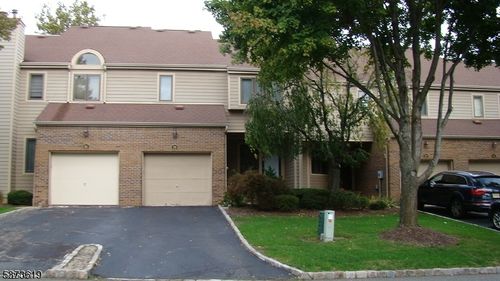 79 Gabriel Dr, Montville, NJ, 07045-9480 | Card Image