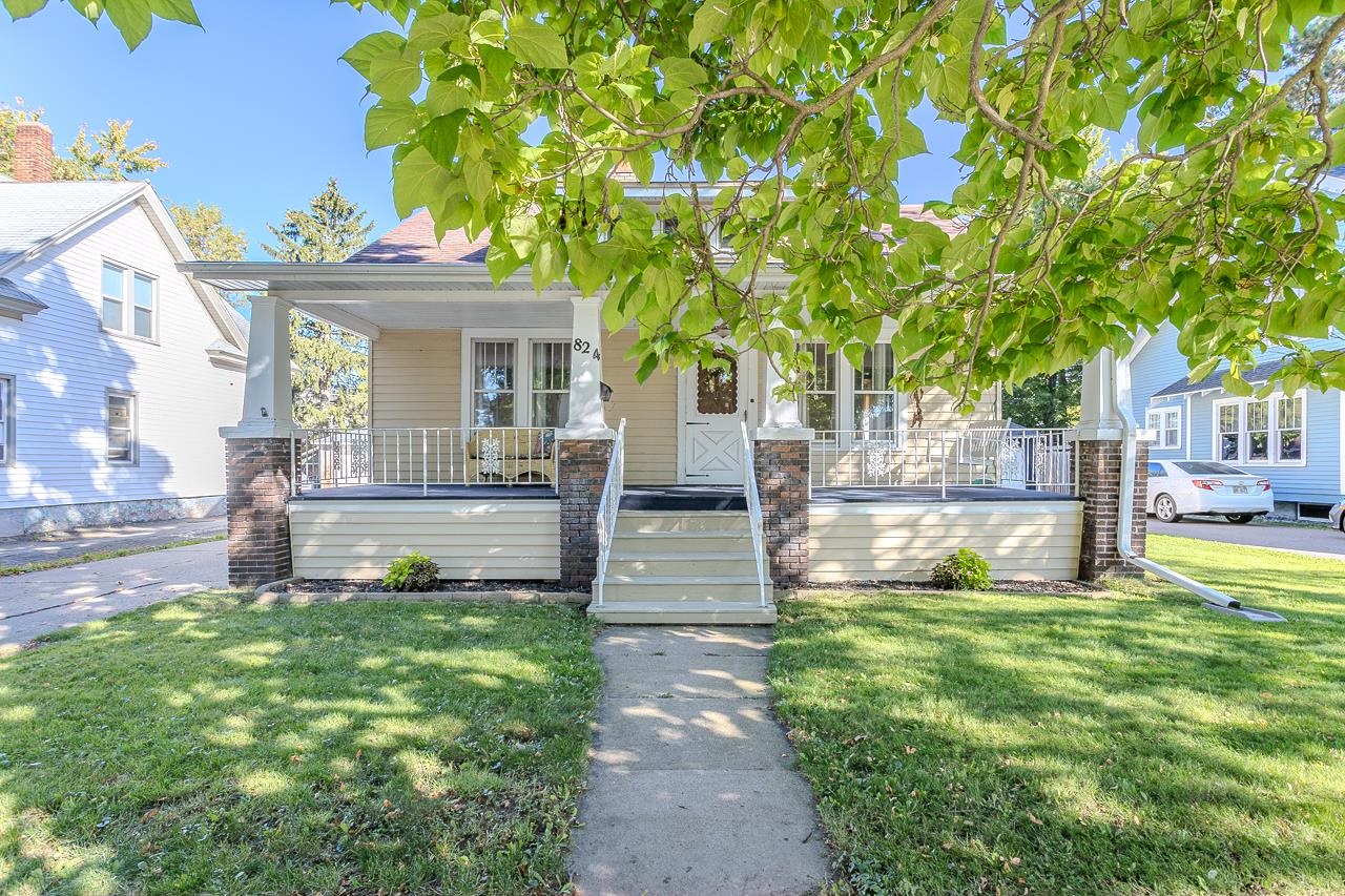 Thomas St, Wausau, WI 54403