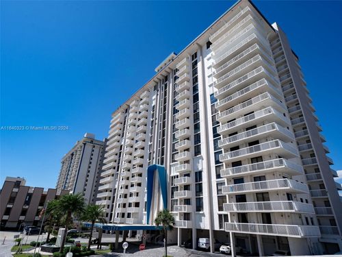 9j-1500 S Ocean Dr, Hollywood, FL, 33019 | Card Image