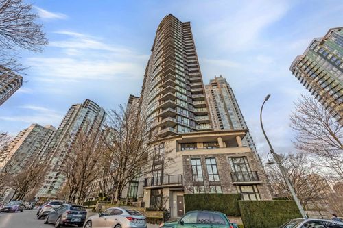 606-455 Beach Cres, Vancouver, BC, V6Z3E5 | Card Image