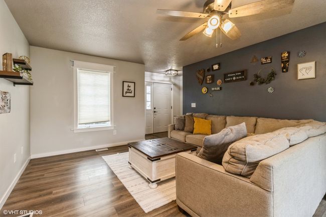 1540 3 Rd Ave Se, Home with 4 bedrooms, 4 bathrooms and null parking in Altoona IA | Image 6
