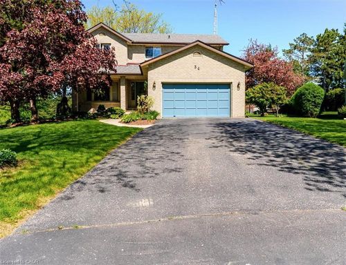 34 Woodfield Ave, Townsend, ON, N0A1S0 | Card Image