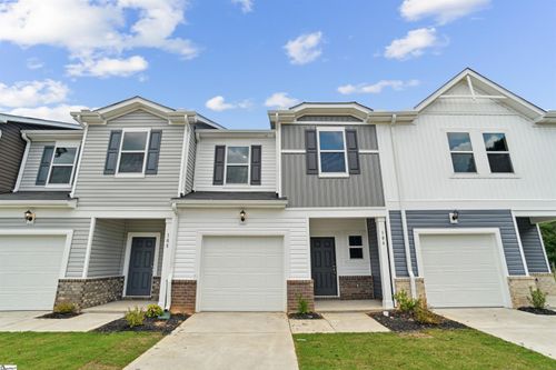 7 Gramercy Woods Ln, Fountain Inn, SC, 29644-9308 | Card Image