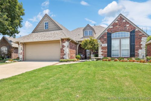 3315 N Gum Avenue, Broken Arrow, OK, 74012 | Card Image