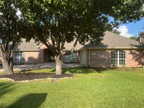 42 W Hillside Pl, Trophy Club, TX, 76262-5601 | Card Image