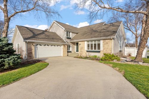 2501 Cherry Hills Dr, Champaign, IL, 61822-7509 | Card Image