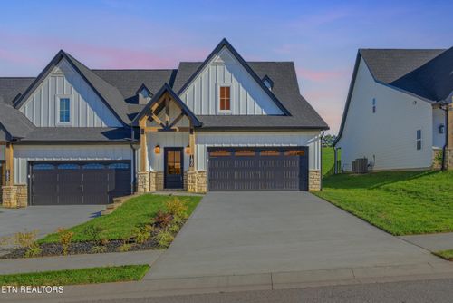 1820 Poplar Springs Pl, Maryville, TN, 37803-2018 | Card Image