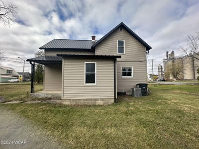 102 N Maple Street, House other with 3 bedrooms, 1 bathrooms and null parking in Payne OH | Image 3