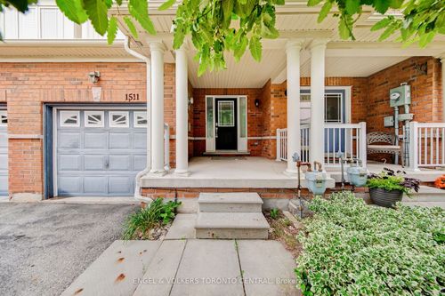 1511 Glenbourne Dr, Oshawa, ON, L1K0M5 | Card Image