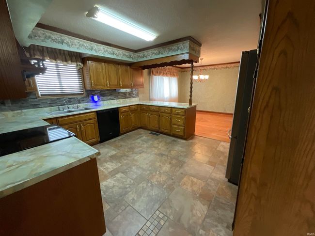 6474 N 75 E, House other with 3 bedrooms, 2 bathrooms and null parking in Uniondale IN | Image 7