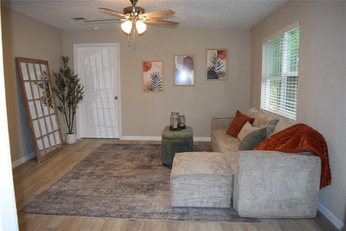 820 Camp Seale Rd, Livingston, TX, 77351-1734 | Card Image