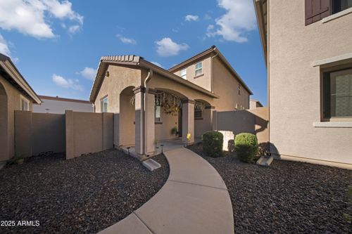 2546 N 73rd Dr, Phoenix, AZ, 85035-3259 | Card Image