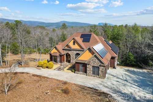 293 Bear Cliff Dr, Nebo, NC, 28761-8914 | Card Image