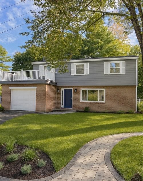 7 Coolidge Cir, South Easton, MA, 02375-1046 | Card Image