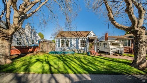 168 Fairmont Avenue, Vallejo, CA, 94590 | Card Image