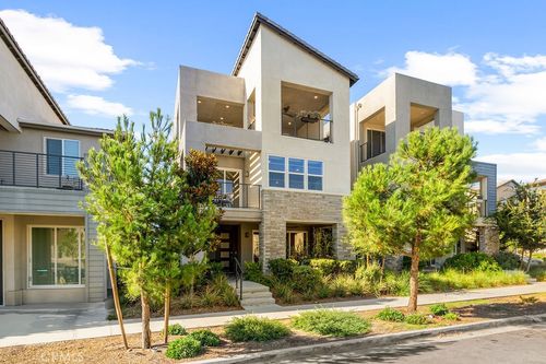 465 Chorus, Irvine, CA, 92618-1412 | Card Image