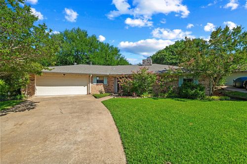 4709 Wood Springs Court, Arlington, TX, 76017 | Card Image
