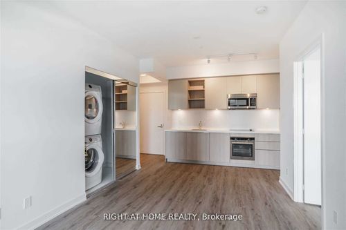 1001-50 Ordnance St, Toronto, ON, M6K0C9 | Card Image