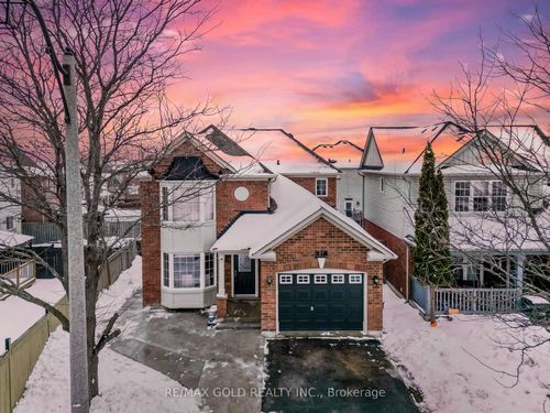 27 Allness Rd, Brampton, ON, L7A3N7 | Card Image
