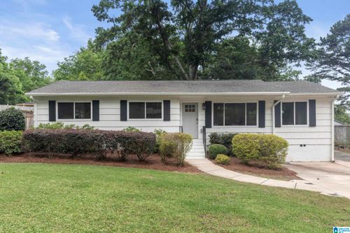 4212 Milhaven Dr, Vestavia, AL, 35243-1624 | Card Image