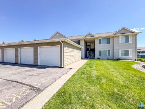 apt-29-7109 W 56th St, Sioux Falls, SD, 57106-7591 | Card Image