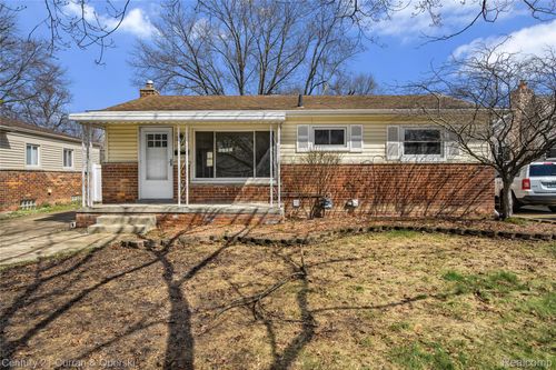 9025 Weddel St, Taylor, MI, 48180-3867 | Card Image