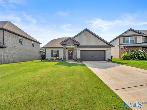 204 Keva St, Meridianville, AL, 35759-3600 | Card Image