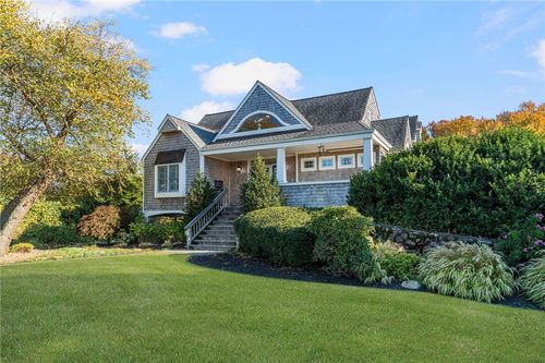 27 W Willow Ln, Charlestown, RI, 02813-1727 | Card Image