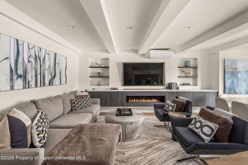 20-1039 E Cooper Avenue, Aspen, CO, 81611 | Card Image