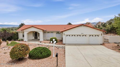 5801 Honeysuckle Rd, Prescott, AZ, 86305-3764 | Card Image