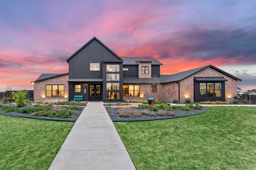 209 Glenview Cir, Belton, TX, 76513-4681 | Card Image