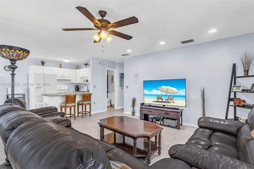 b-106 Channel Dr, Marathon, FL, 33050-2930 | Card Image