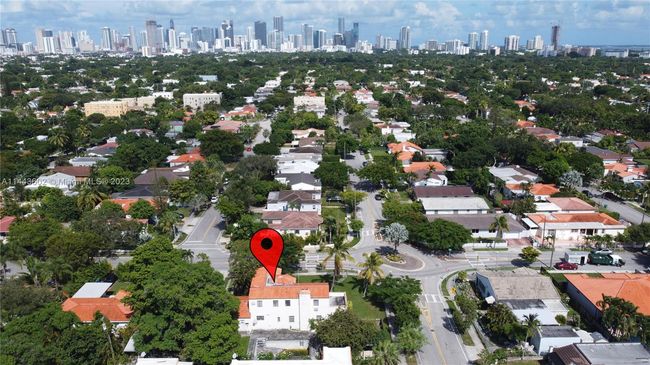 1414 Sw 19 Th Ave, House other with 4 bedrooms, 3 bathrooms and null parking in Miami FL | Image 8