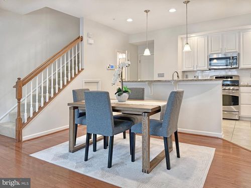 g-2506 Hurston Ln Ne, WASHINGTON, DC, 20018-3800 | Card Image