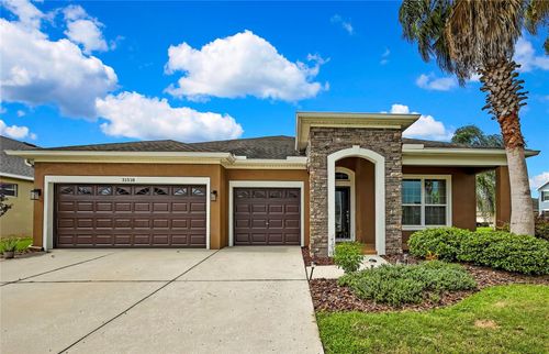 31518 Bearded Oak Dr, Wesley Chapel, FL, 33543-5282 | Card Image