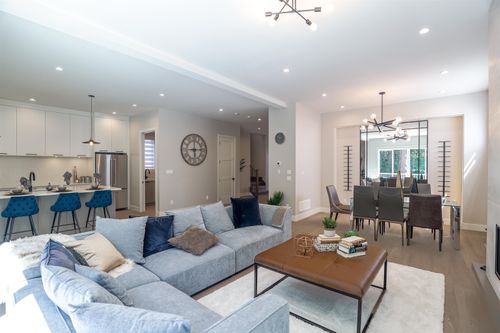 1388 Madore Ave, Coquitlam, BC, V3K3C2 | Card Image